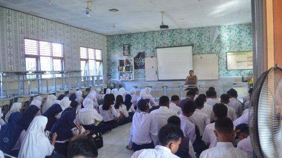 SMA NEGERI 2 BERAU SUKSES MENGGELAR ACARA MASA PENGENALAN LINGKUNGAN SEKOLAH (MPLS)